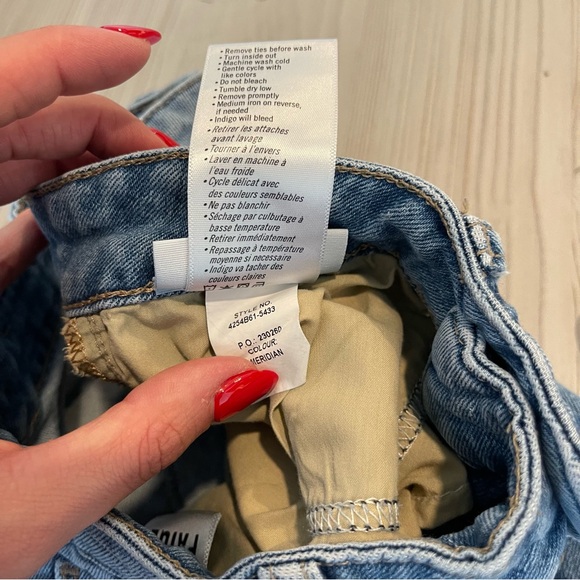 Paige High Rise Sarah Straight Jean - Picture 11 of 15